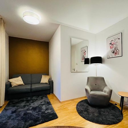 Stylish Apartment Naehe Hbf-Tiefgarage-Lift Hannover Exterior photo